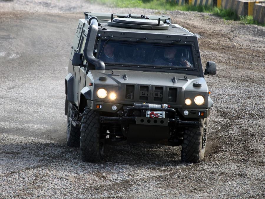  Iveco LMV Ris 2011 года  (фото 3 из 7)